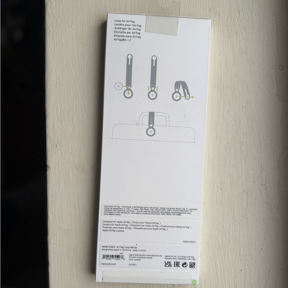 Apple AirTag loop- white - Picture 2 of 3